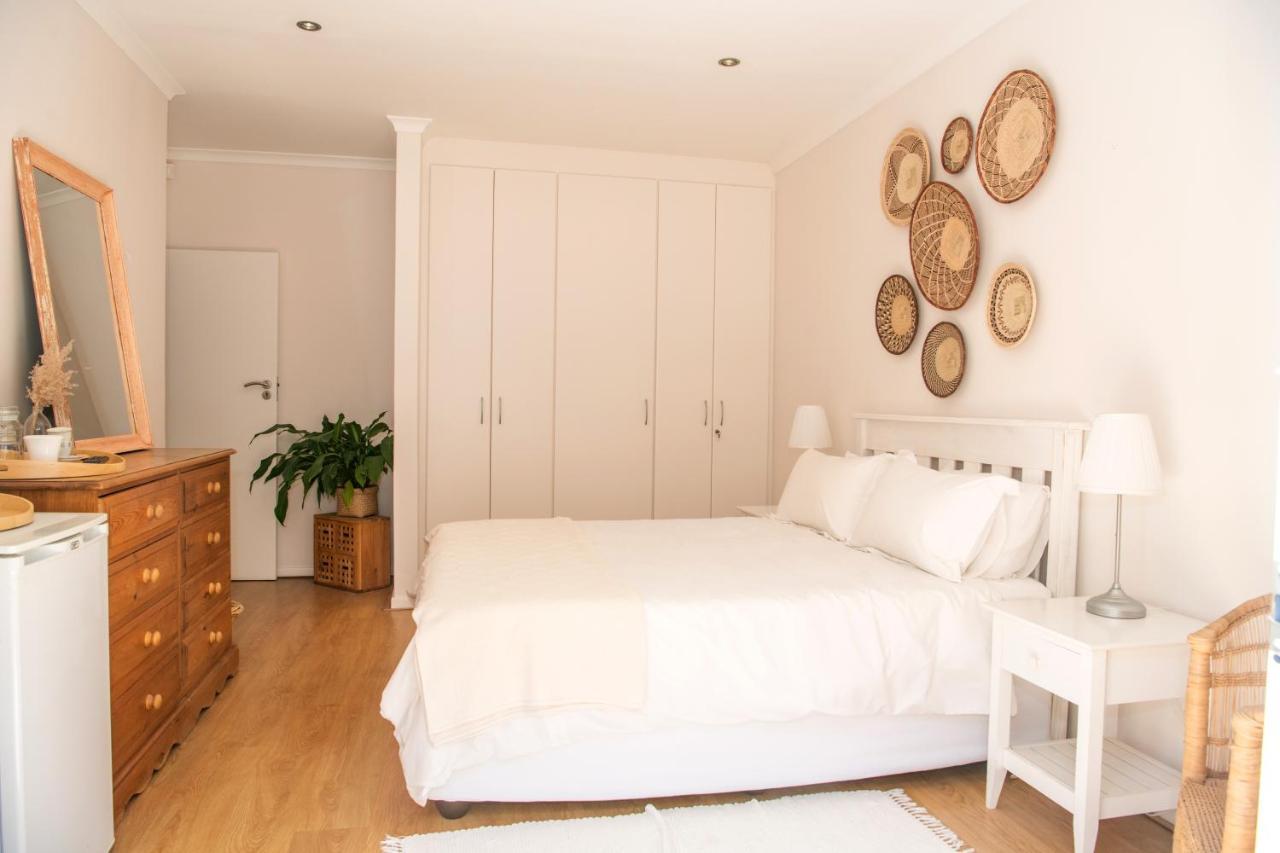 Camps Bay Guest Suite With Private Pool Ciudad del Cabo Exterior foto